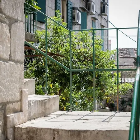 Villa In The Old Town Split