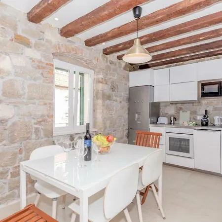 Villa In The Old Town Split