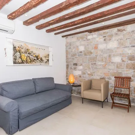 Villa In The Old Town